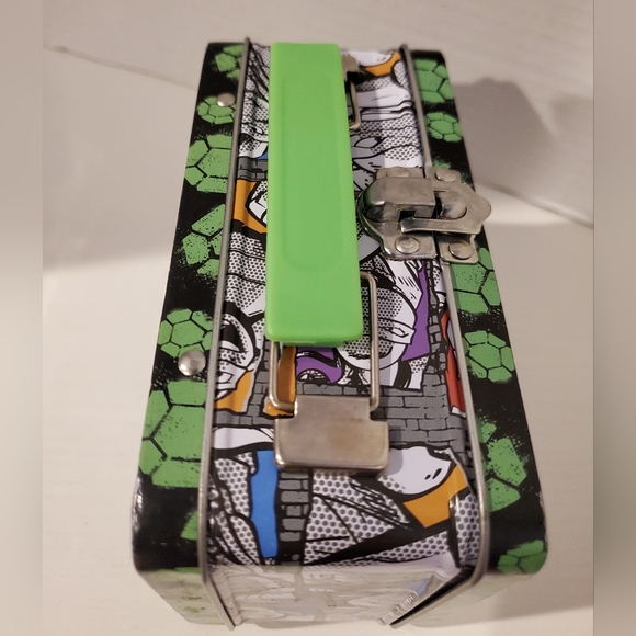 Nickelodeon Teenage Mutant Turtles Embossed Metal Lunch Box 5.5 Inches - Picture 6 of 9